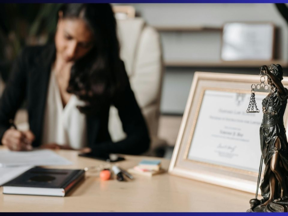 Buying property in Greece in 2026 with legal documents, notarial deed and registration at the Hellenic Cadastre