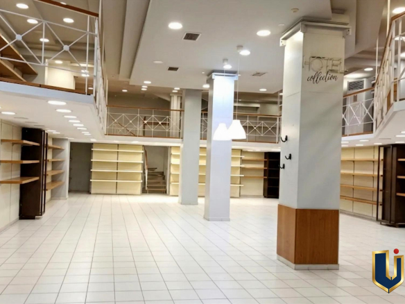 Prime retail property interior on Aiolou Street in Monastiraki, Athens