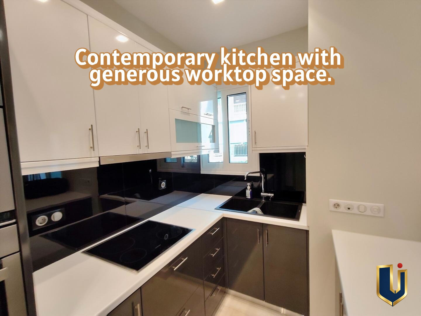 monterna-kouzina-me-megalo-pagko-stathmos-larisis-150-1026 Fully Renovated Smart Home Apartment for Rent near Larissis Metro, Athens | 150-1025