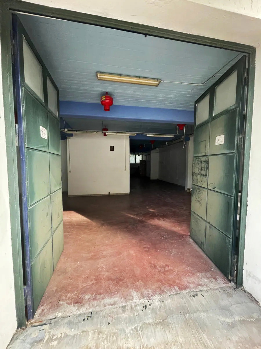 150-1063-kthrio-metamorfosi-apothiki 670 sqm Commercial Building for Rent in Metamorfosi, Athens